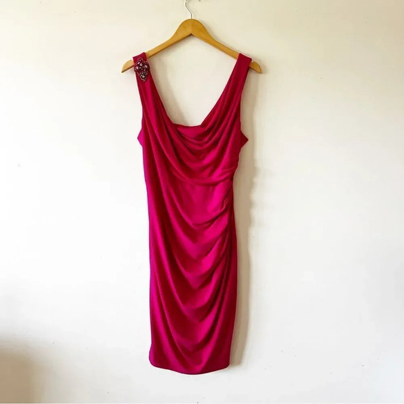 David Meister Hot Pink Body Con Dress Size 10 beaded Shoulder Barbiecore Barbie - Picture 8 of 8